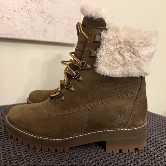 Timberland Women's Courmayeur Valley 6" WP Boot Olive Nubuck - Picture 2 of 5